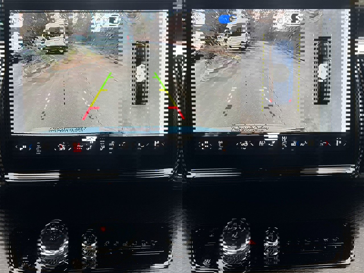 New 2025 Ford Expedition Platinum w/ Stealth Performance Package image 3