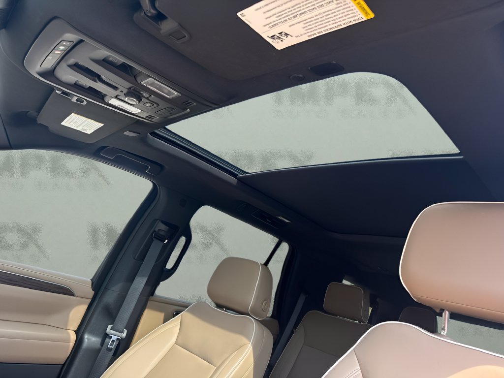 Used 2023 Chevrolet Tahoe Premier AWD/4WD image 11
