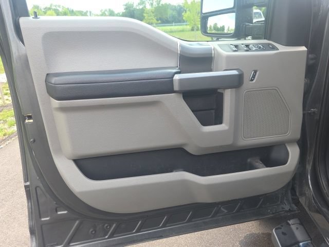 Used 2018 Ford F250 XLT w/ XLT Premium Package AWD/4WD image 20