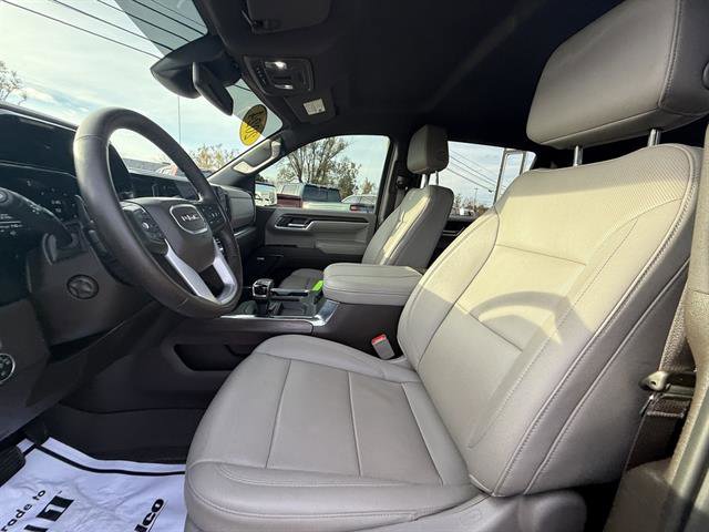 Used 2024 GMC Sierra 1500 SLT w/ SLT Premium Plus Package image 30