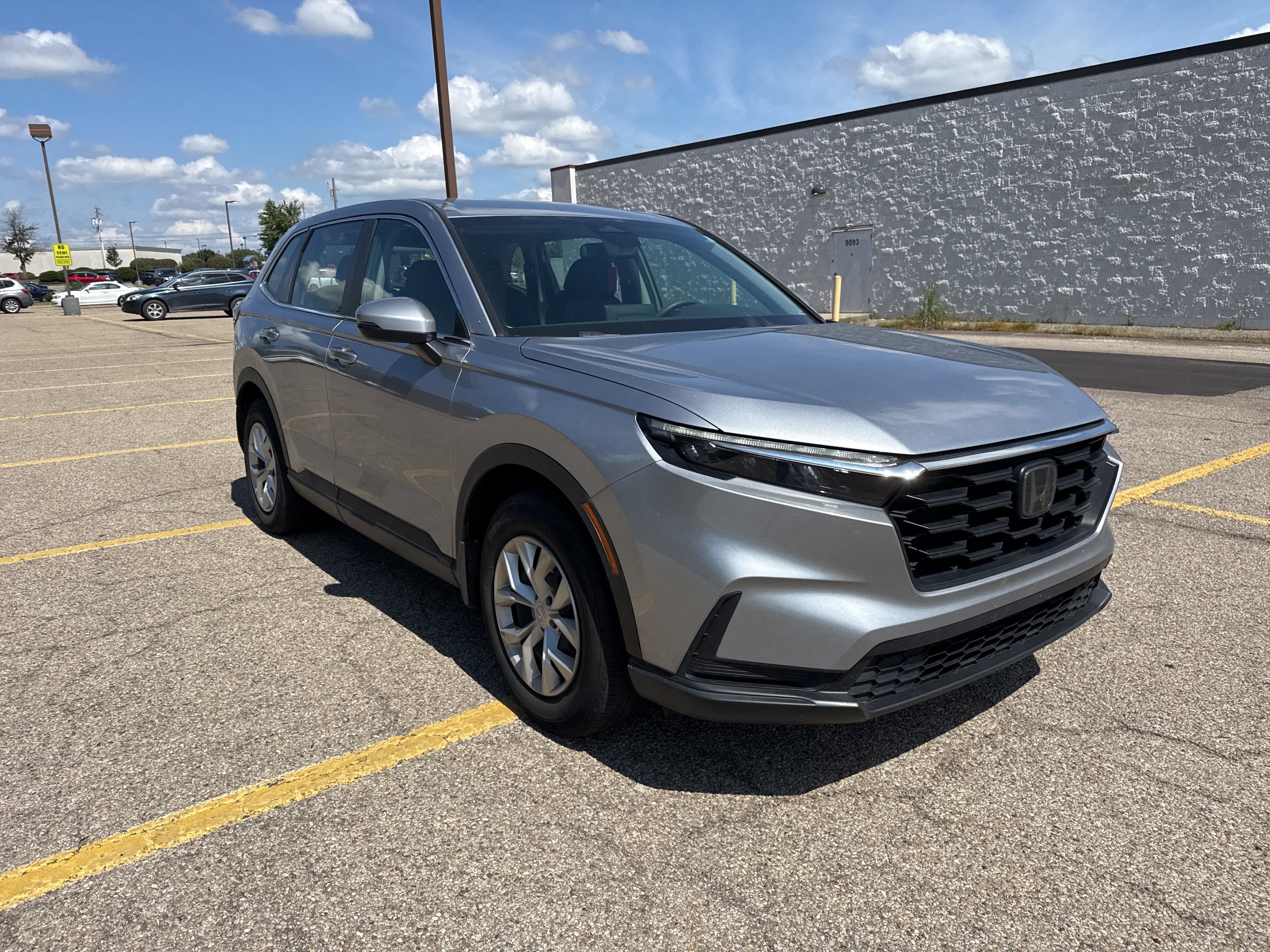 Used 2024 Honda CR-V LX image 18