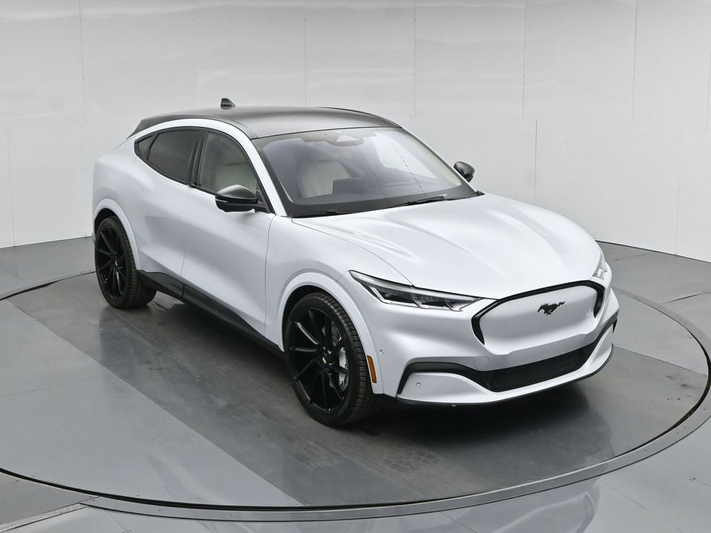 Used 2021 Ford Mustang Mach-E Premium image 39