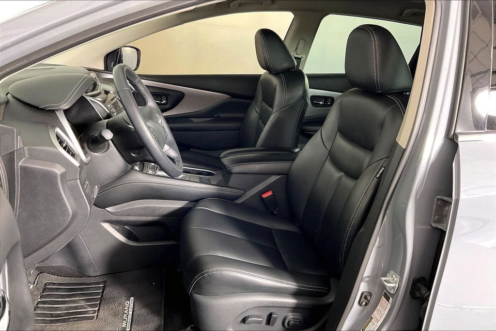 Used 2024 Nissan Murano SV w/ SV Midnight Edition Package FWD image 31