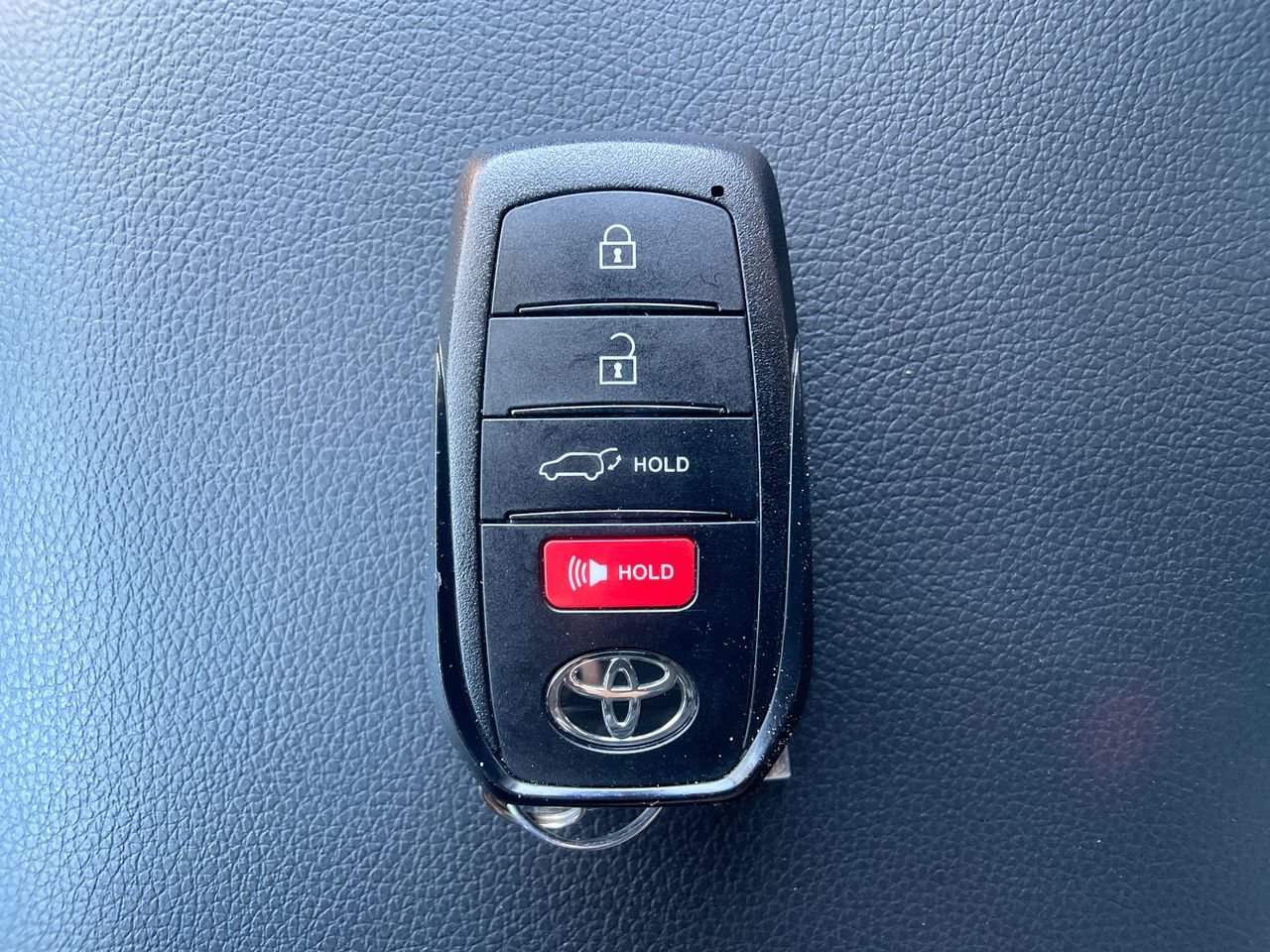 Used 2026 Toyota 4Runner Limited AWD/4WD image 29