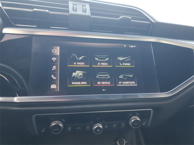 Used 2021 Audi Q3 2.0T Premium image 22