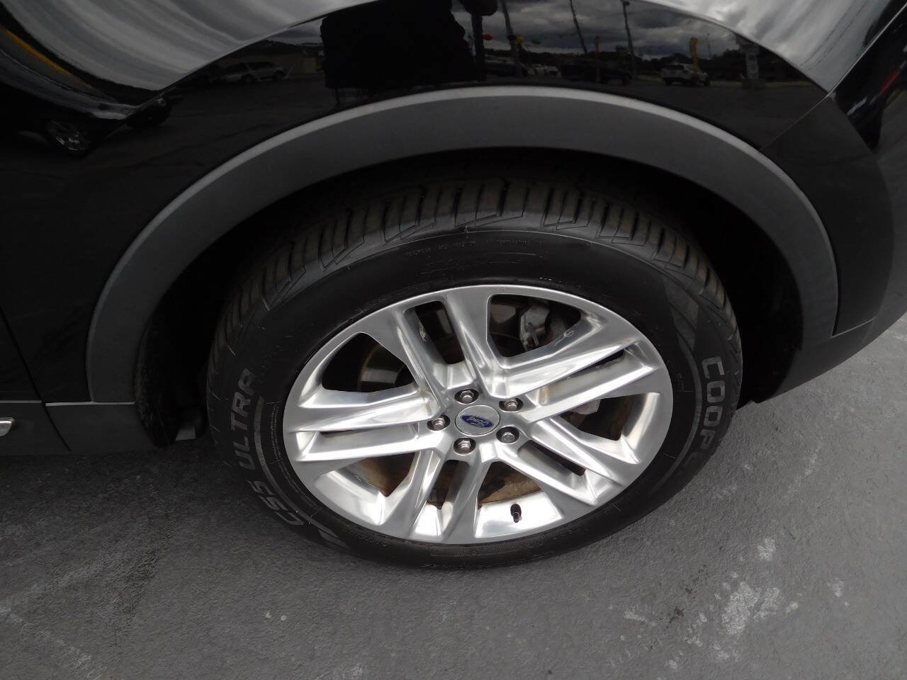 Used 2016 Ford Explorer Limited image 15