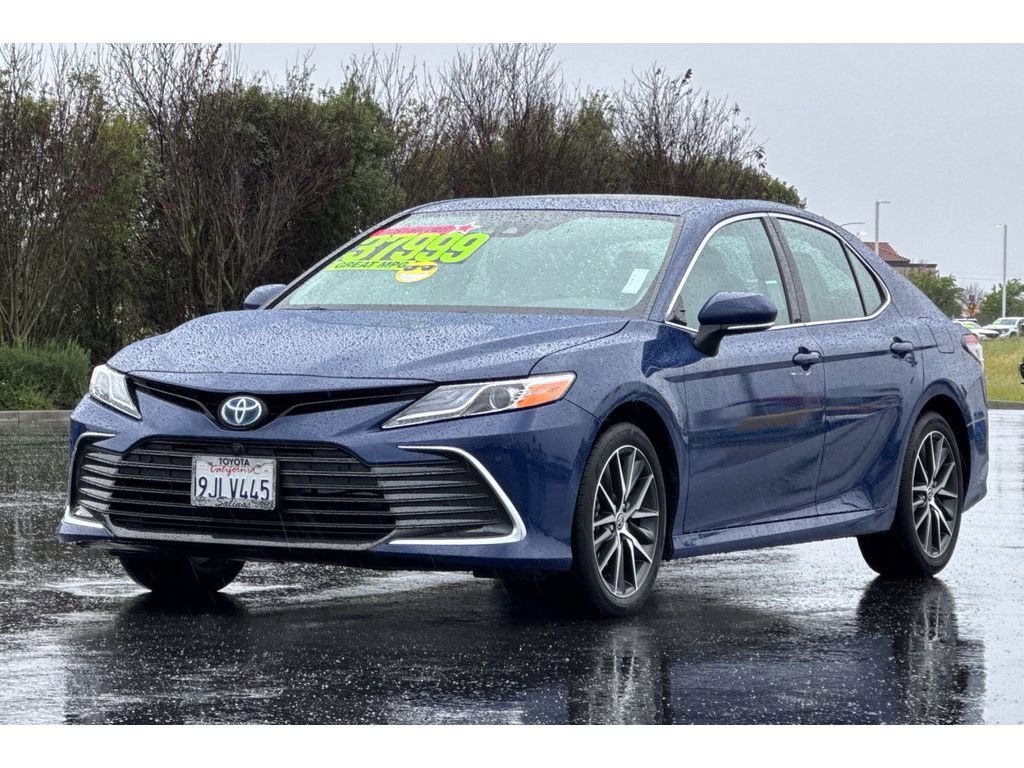 Certified 2024 Toyota Camry XLE w/ Navigation Package image 8