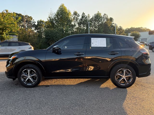 Used 2023 Honda HR-V EX-L image 2