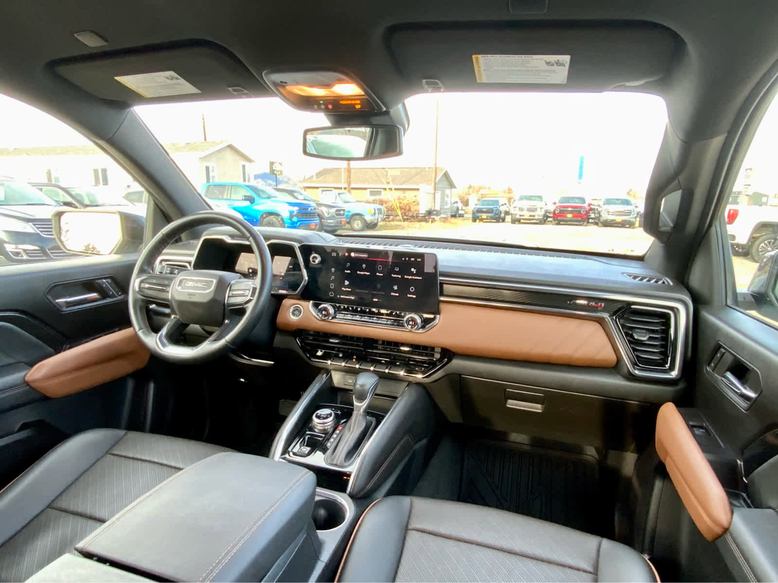 Used 2023 GMC Canyon AT4 w/ AT4 Premium Package image 40