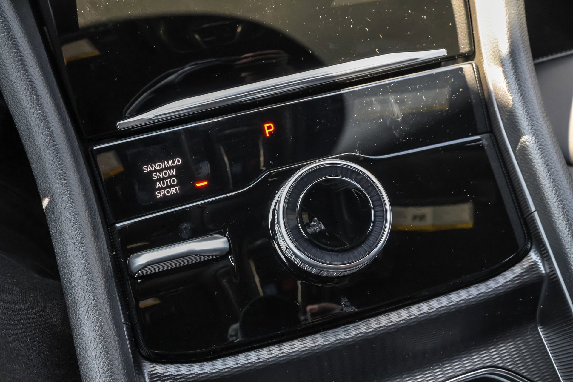 New 2025 Jeep Grand Cherokee Limited image 18