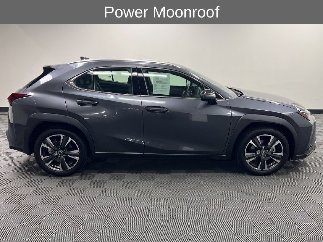 Certified 2025 Lexus UX 300h FWD image 4