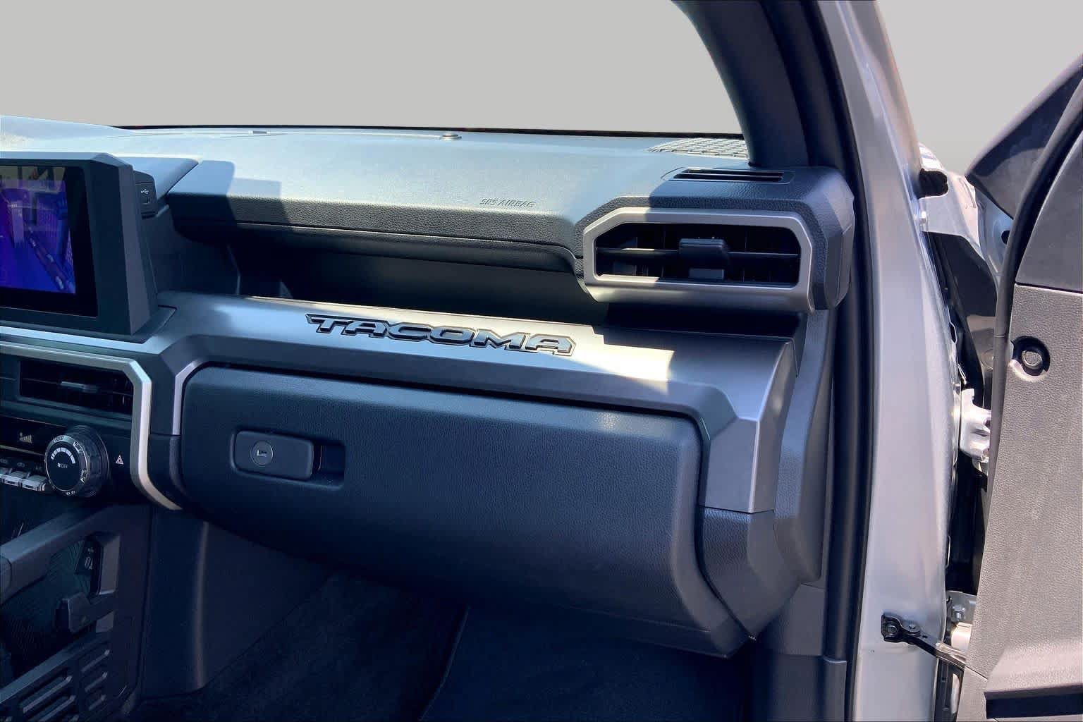 Used 2024 Toyota Tacoma TRD Off-Road AWD/4WD image 19