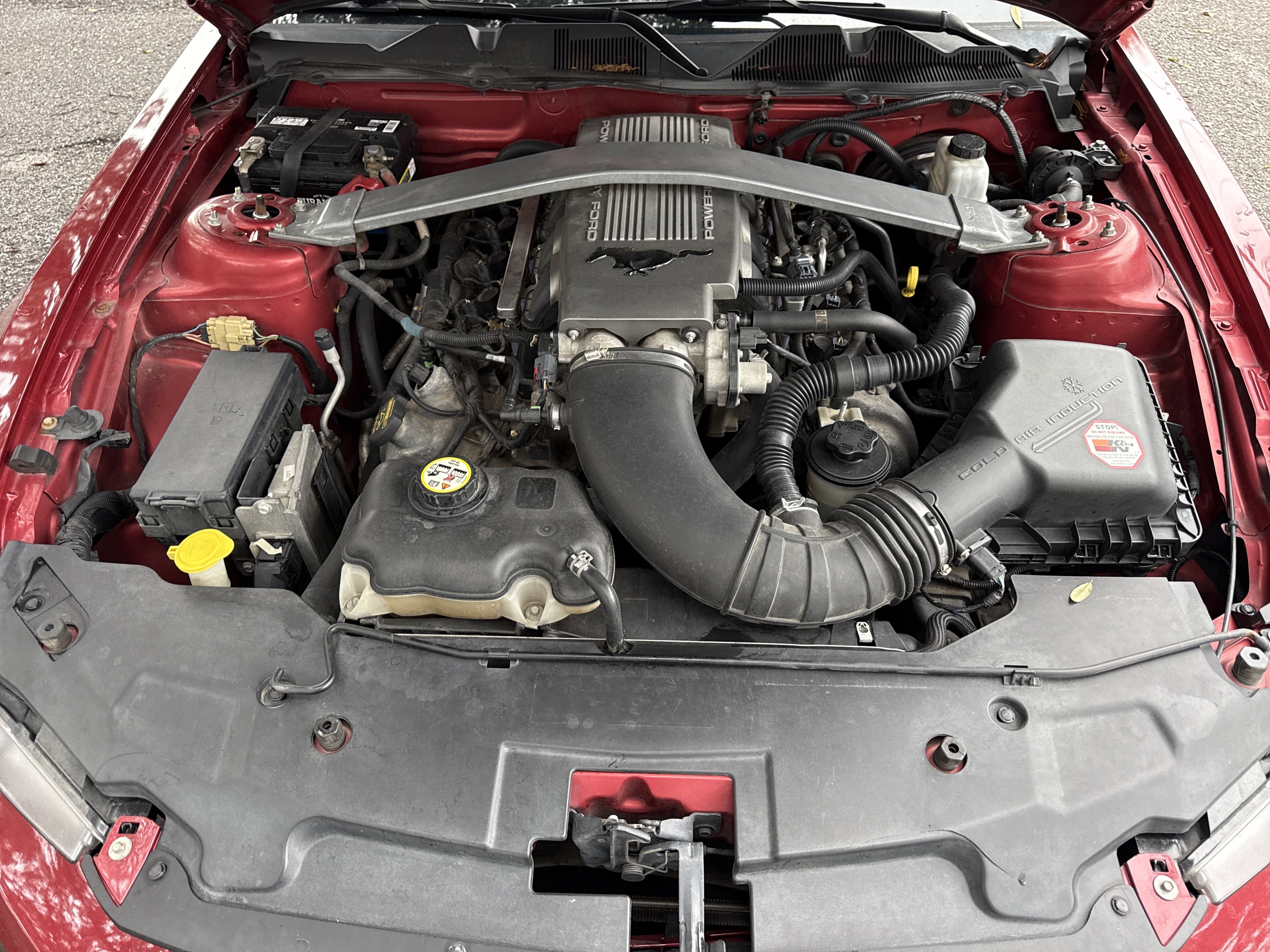 Used 2010 Ford Mustang GT image 32