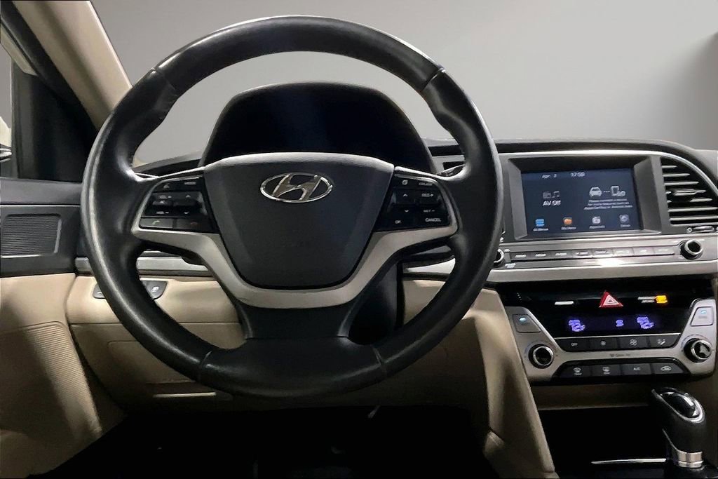 Used 2017 Hyundai Elantra Value Edition FWD image 9