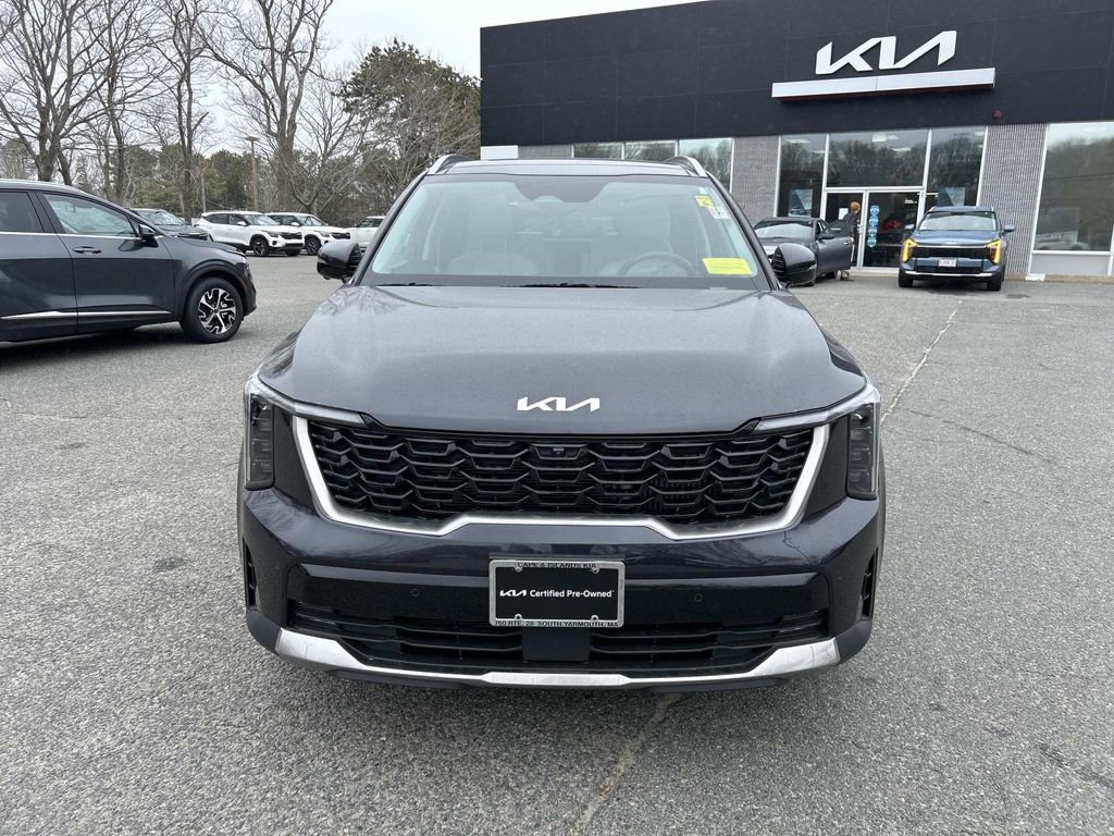 Certified 2025 Kia Sorento SX FWD image 8