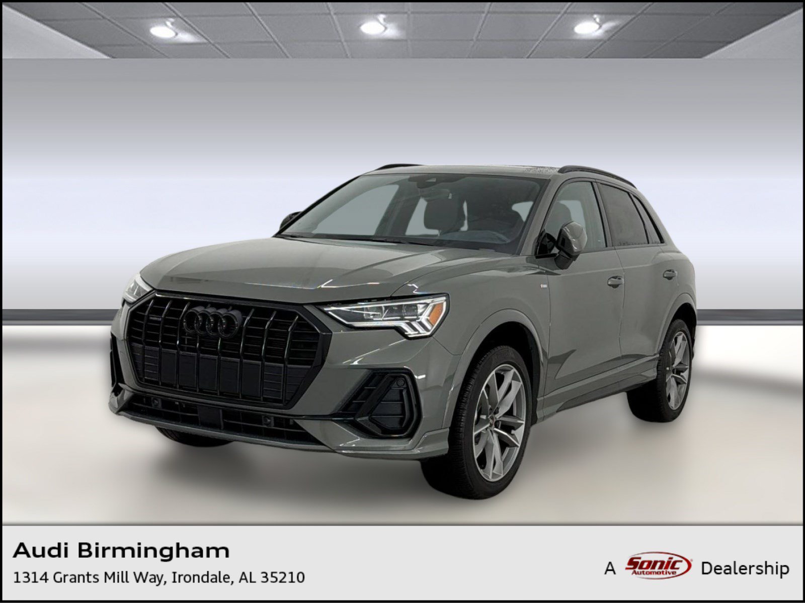 Used 2025 Audi Q3 2.0T Premium w/ Convenience Package