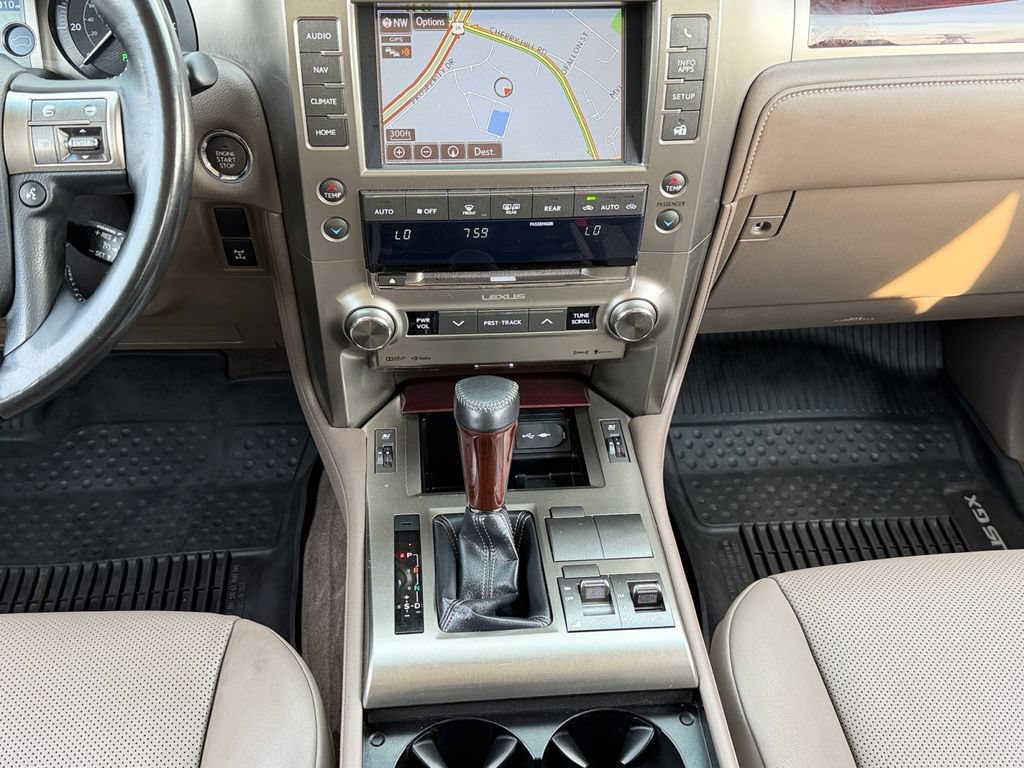 Used 2019 Lexus GX 460 Premium AWD/4WD image 14
