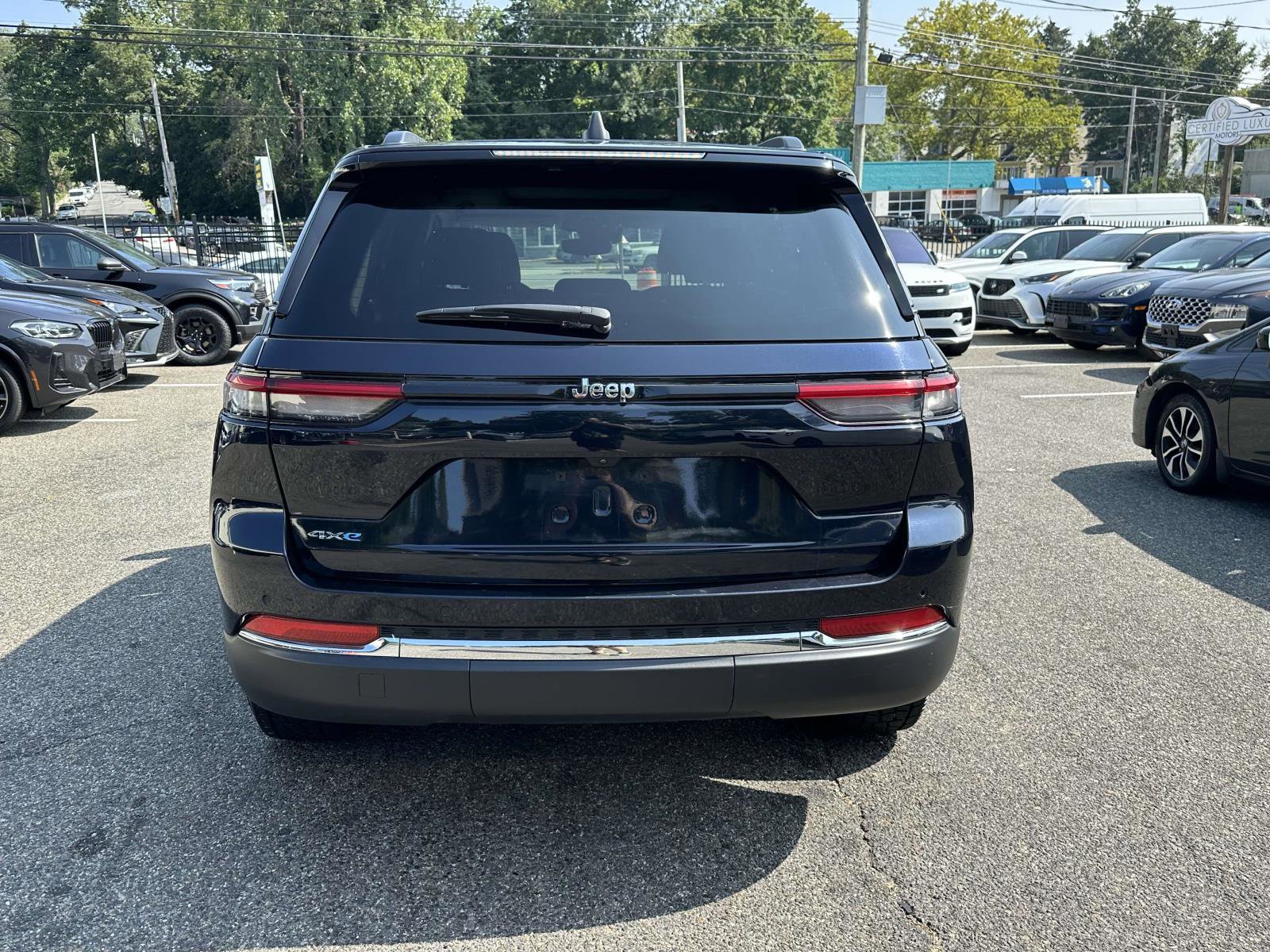 Used 2024 Jeep Grand Cherokee Limited 4xe image 4