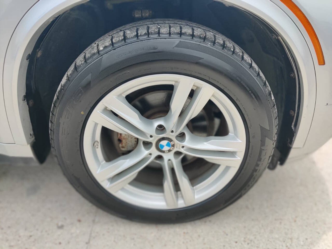 Used 2015 BMW X5 xDrive35i w/ M Sport AWD/4WD image 33