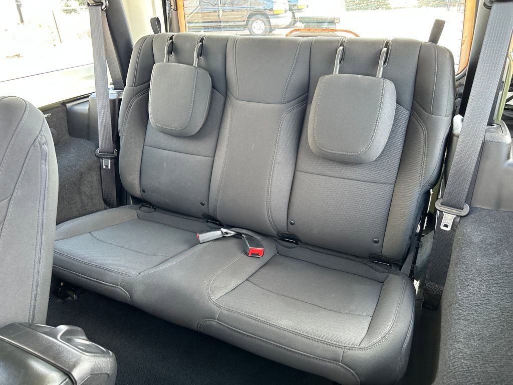 Used 2023 Jeep Wrangler Sport image 18