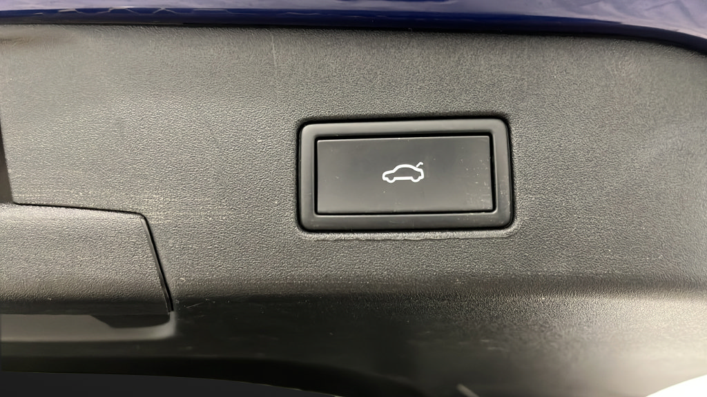 Used 2021 Volkswagen ID.4 Pro S w/ ID.4 Protection Package (IPT) AWD/4WD image 26