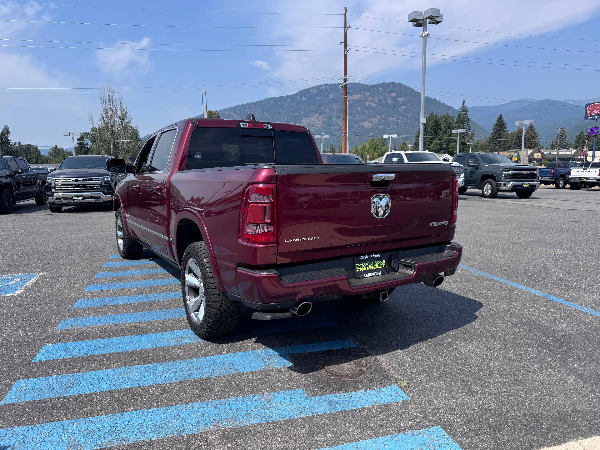 Used 2019 RAM 1500 Limited AWD/4WD image 5