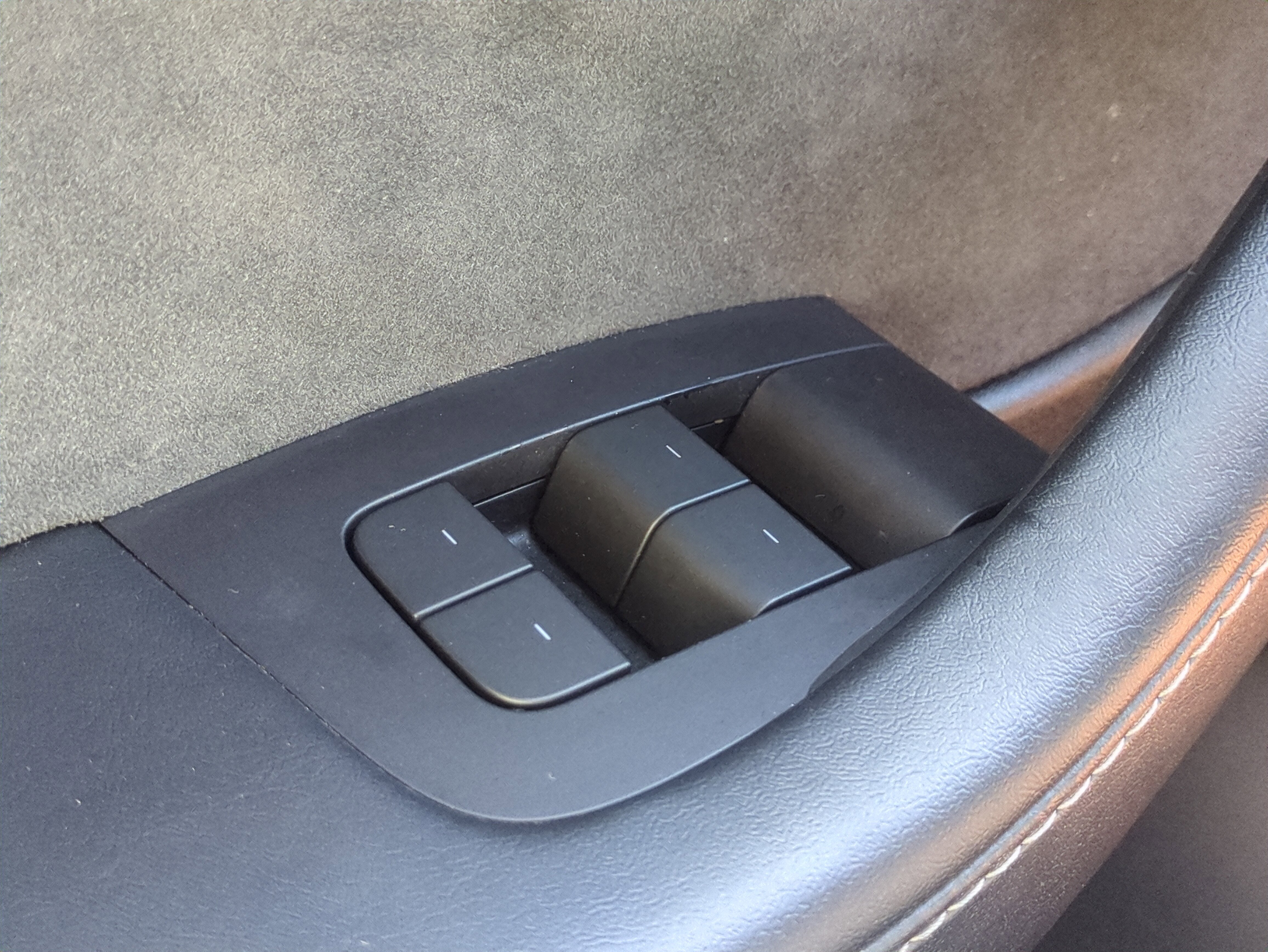 Used 2021 Tesla Model Y Long Range image 26