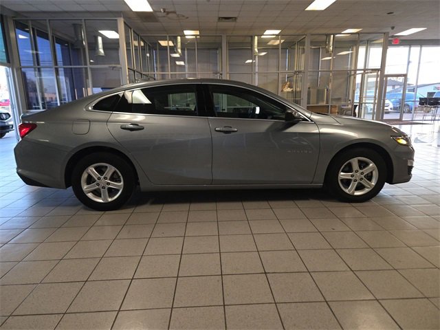 Used 2024 Chevrolet Malibu LT image 9