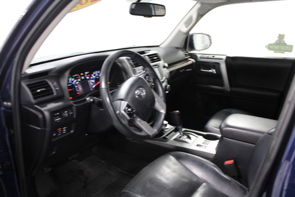 Used 2016 Toyota 4Runner Limited image 24