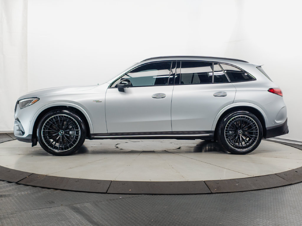 Used 2026 Mercedes-Benz GLC 43 AMG 4MATIC w/ Driver Assistance Package image 4