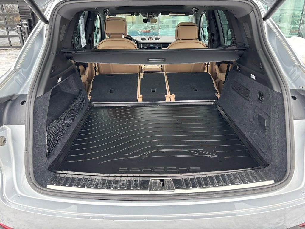 Used 2019 Porsche Cayenne S image 29