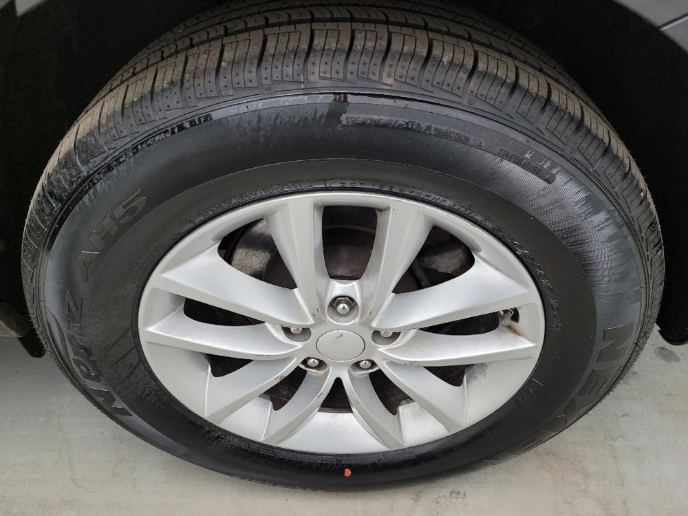 Used 2018 Kia Sorento LX AWD/4WD image 31