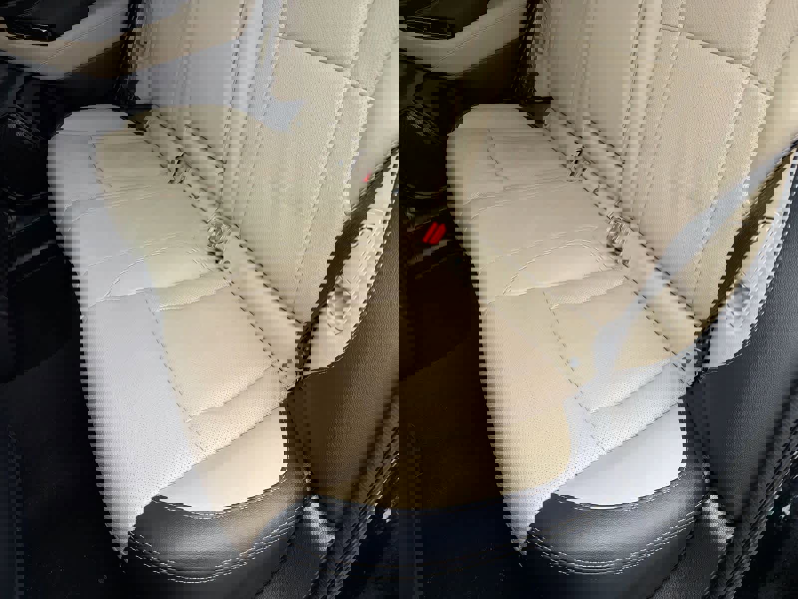 Used 2021 Subaru Outback Limited image 20