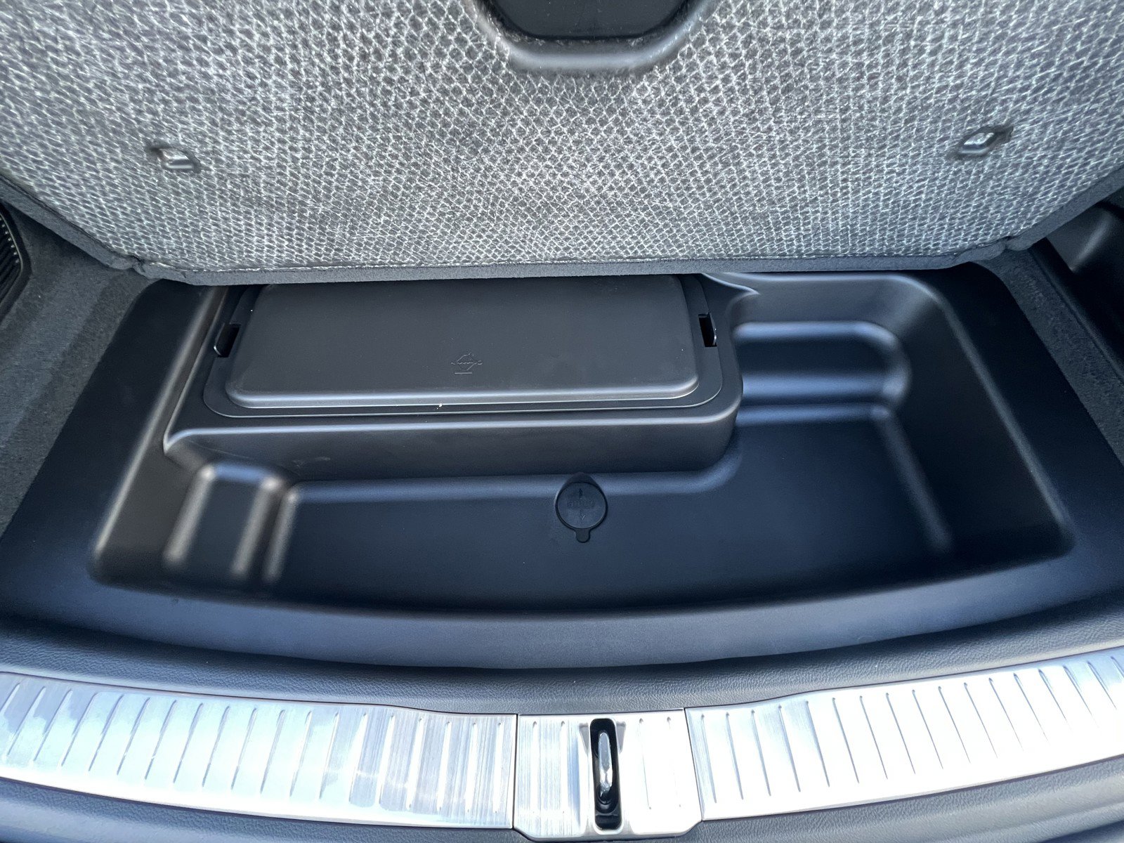 New 2025 Jeep Grand Cherokee L Overland w/ Luxury Tech Group IV image 12