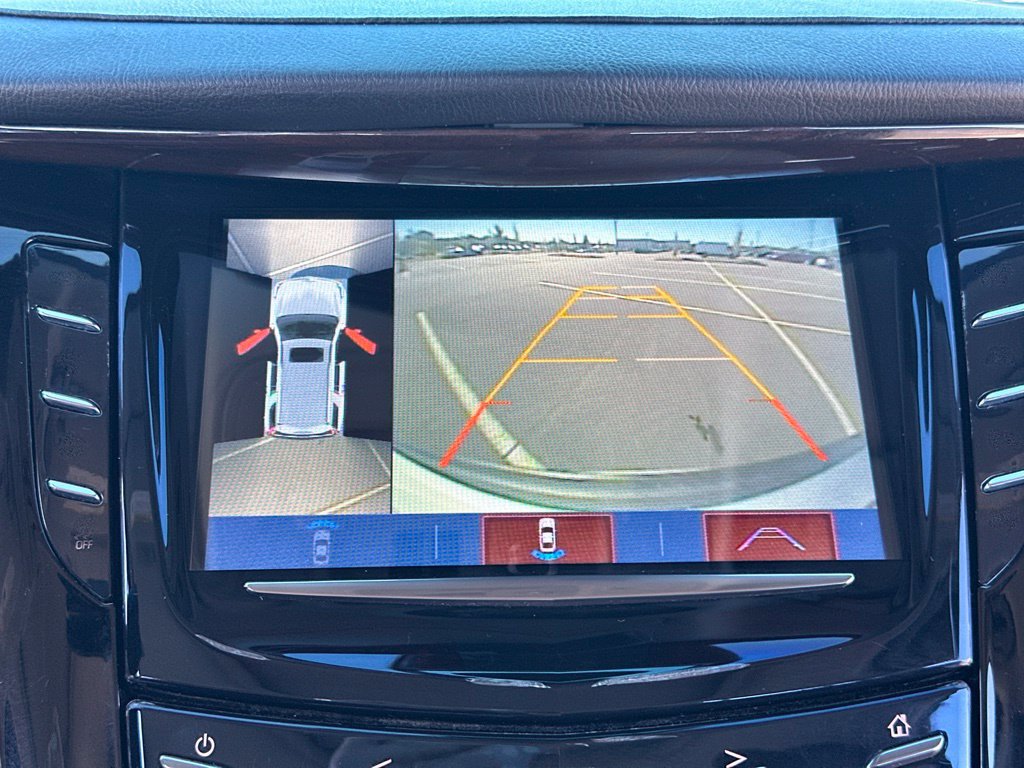 Used 2020 Cadillac Escalade Luxury RWD image 28
