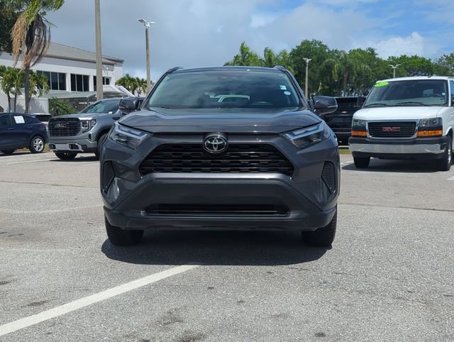 Used 2022 Toyota RAV4 XLE image 2