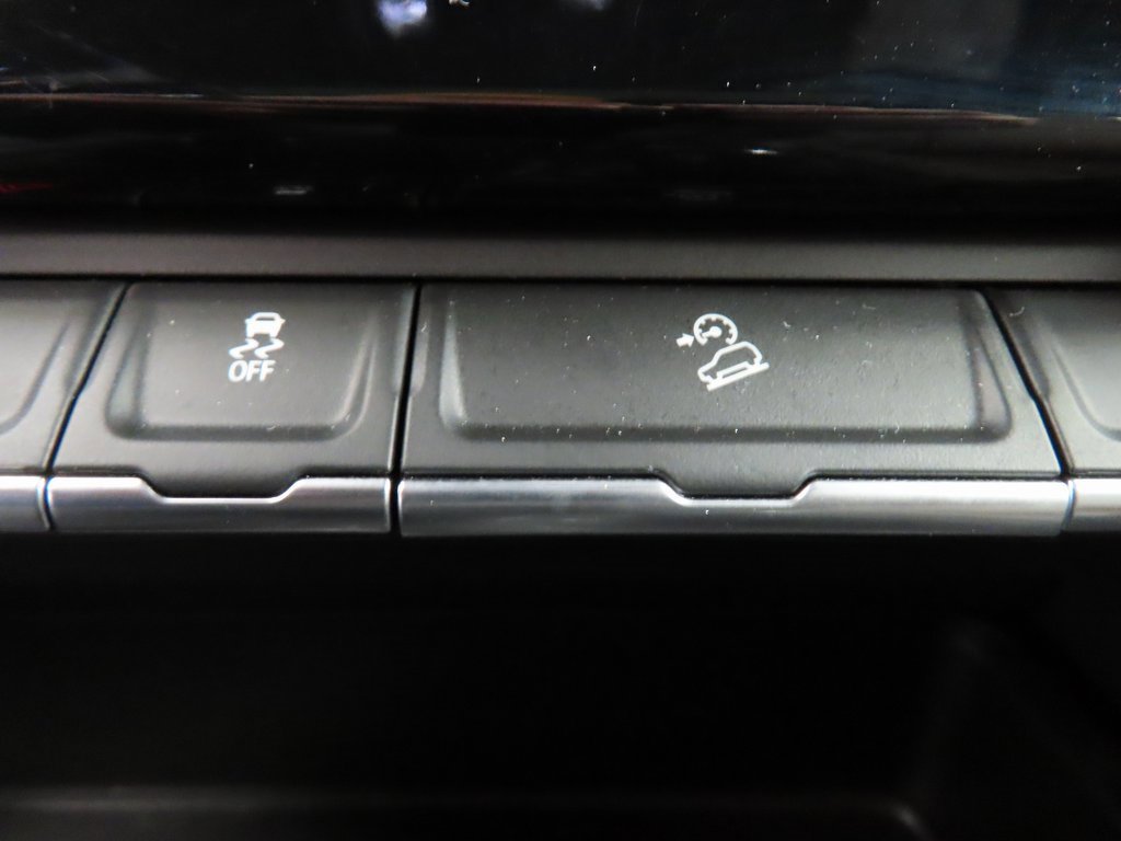 Used 2024 GMC Sierra 2500 Denali image 69