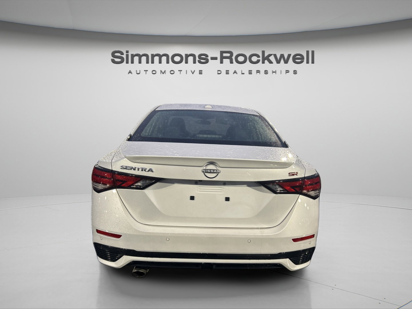 Used 2025 Nissan Sentra SR w/ SR Premium Package image 9