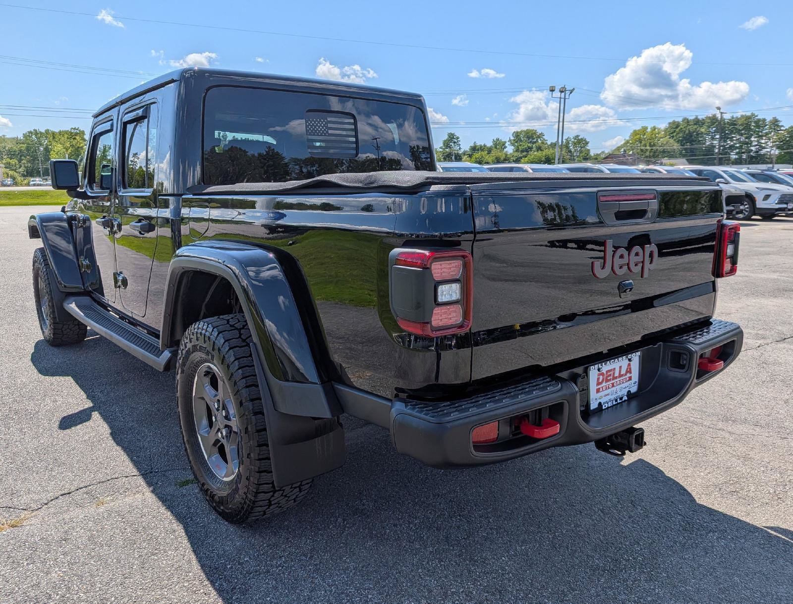 Used 2022 Jeep Gladiator Rubicon w/ LED Lighting Group AWD/4WD image 7