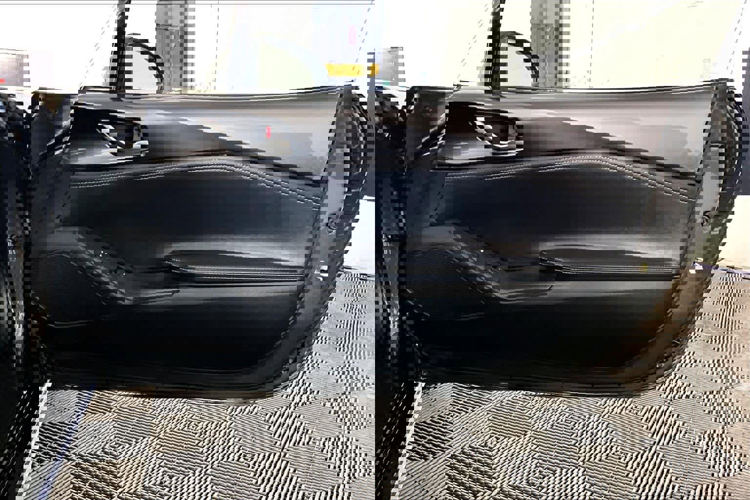 Used 2020 MAZDA MX-5 Miata RF Grand Touring RWD image 20