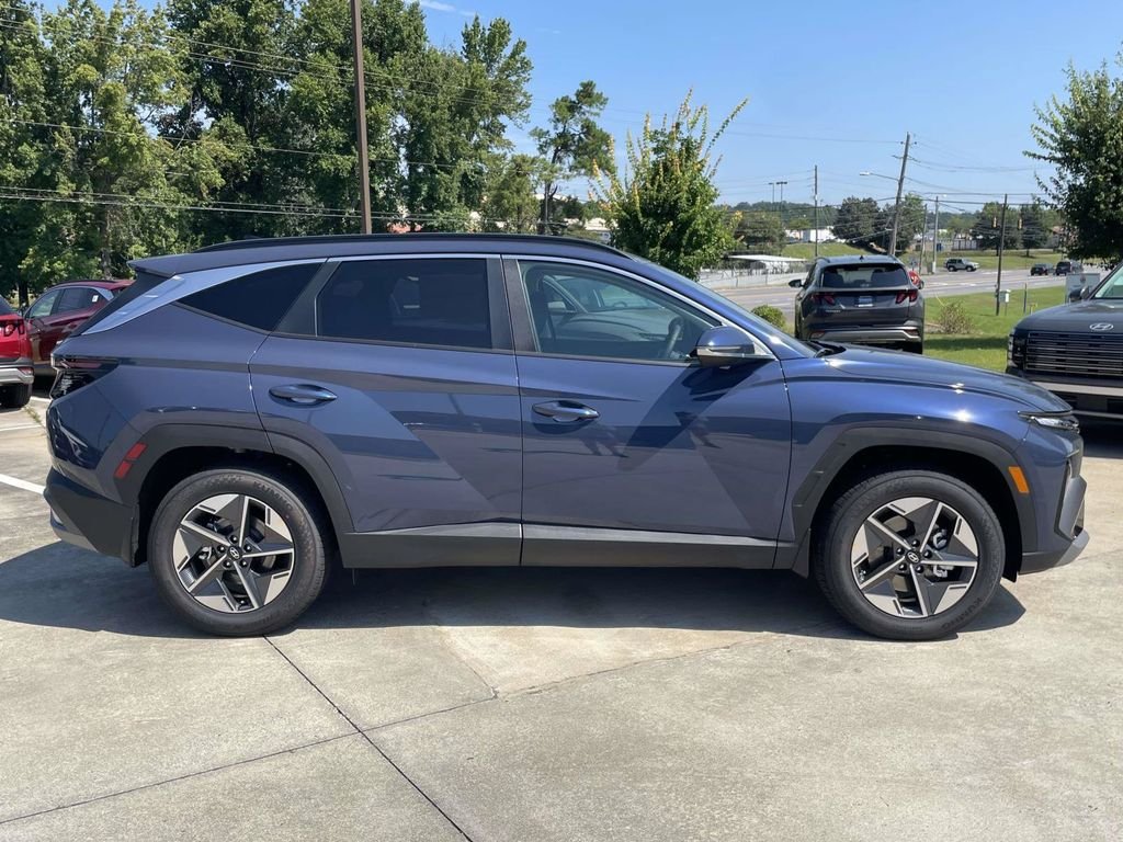 New 2026 Hyundai Tucson SEL w/ Tow & Go Package FWD image 2