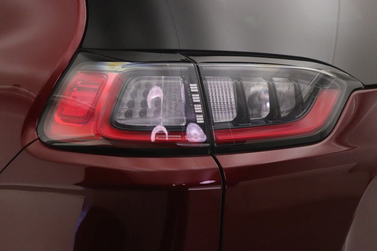 Used 2020 Jeep Cherokee Trailhawk w/ Cold Weather Group image 20