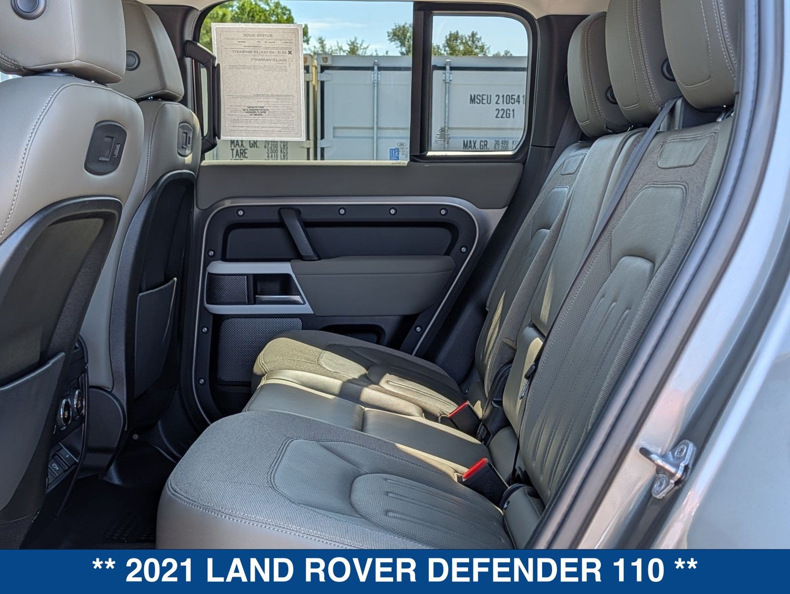 Used 2021 Land Rover Defender 110 SE AWD/4WD image 15
