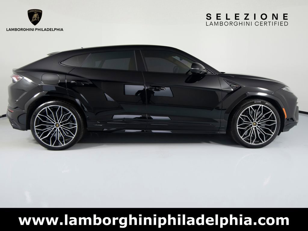 Used 2025 Lamborghini Urus S AWD/4WD image 4