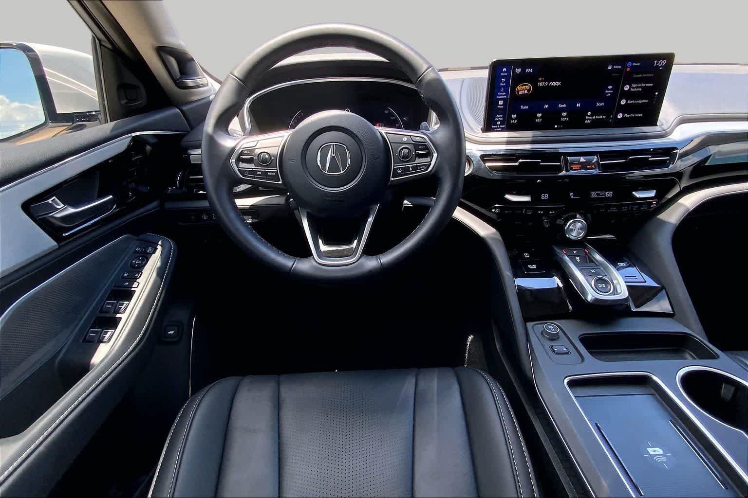 Used 2026 Acura MDX w/ Technology Package FWD image 6