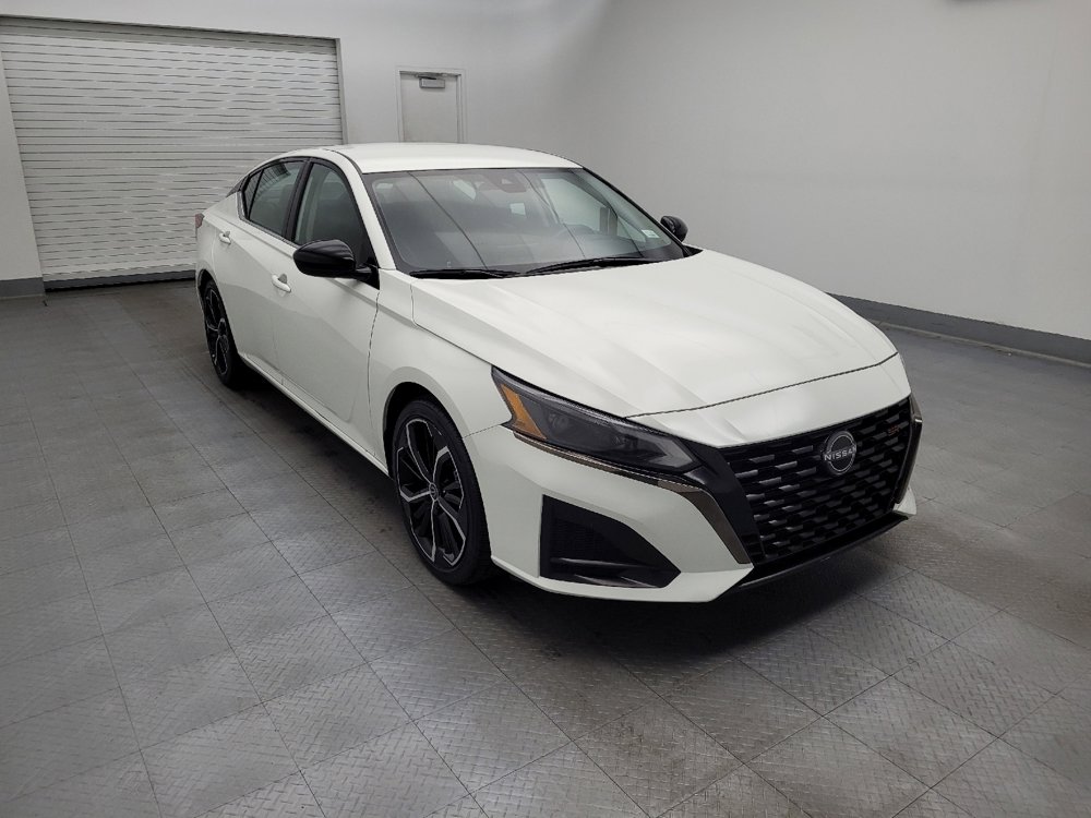 Used 2023 Nissan Altima 2.5 SR image 13