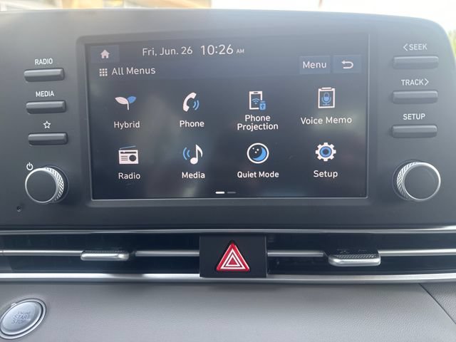 Certified 2026 Hyundai Elantra Hybrid FWD image 19