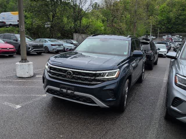 Certified 2023 Volkswagen Atlas SE AWD/4WD image 1