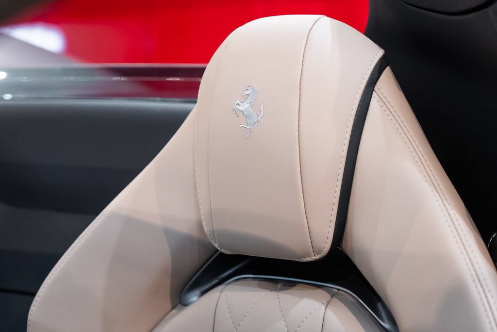 Certified 2021 Ferrari 812 GTS RWD image 6