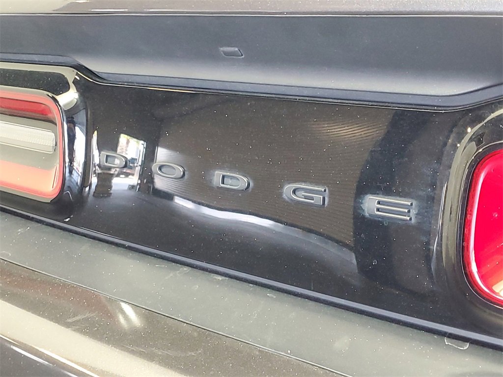 Used 2023 Dodge Challenger R/T w/ Blacktop Package image 7